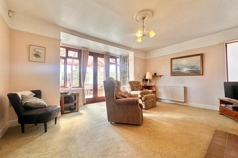 3 bedroom detached bungalow for sale, Blundells Road, Tiverton EX16