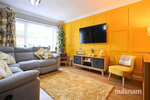 2 bedroom bungalow for sale, The Green, Quinton, Birmingham, West Midlands, B32