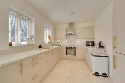4 bedroom detached house for sale, KIDMERE FIELD, DENMEAD