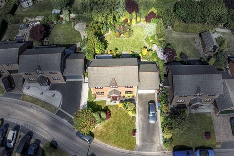 undefined, Ridgeways, Haslingden, Rossendale - Superbly presented family living, excellent gardens, ample parking provision