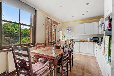 13 Chestnut Walk, Worcester, WR1 1PR