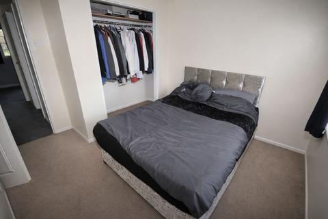 1 bedroom flat for sale, Hithermoor Road, Staines-Upon-Thames, TW19