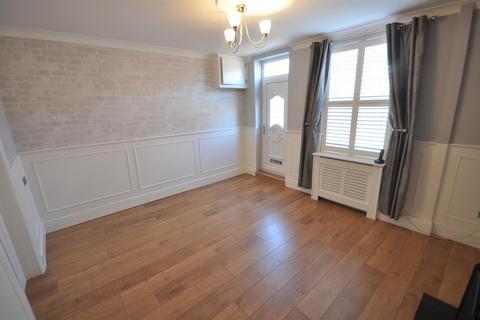 23 Plantation Road, Thorne, Doncaster, DN8 5EB