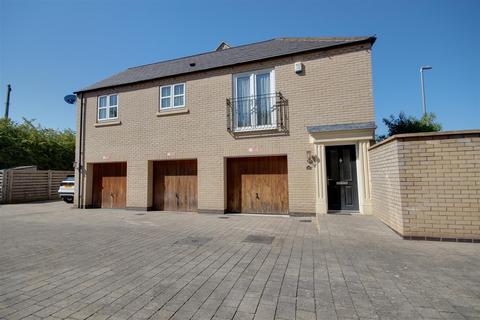 2 bedroom apartment for sale, St. Georges Court, Willerby