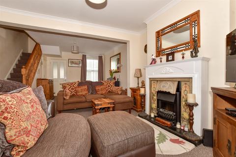 86 Balfour Road, Dover, CT16 2NG