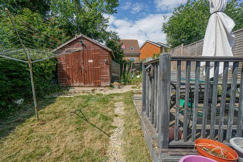 17 Douce Grove, St Leonards-on-sea, TN38 0YH