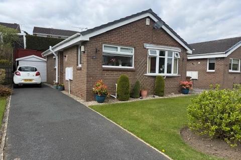 2 bedroom detached bungalow for sale, Santa Monica Grove, Idle, Bradford