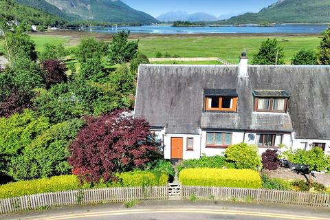 23 Lorn Drive, Glencoe, Ballachulish, PH49 4HR
