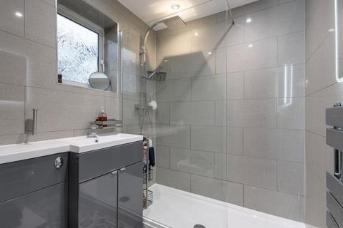 76 Flowerhill Way, Istead Rise, Gravesend, DA13 9DQ