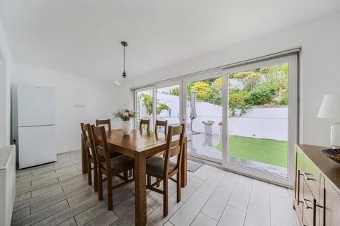 15 Bootham Close, Rochester, ME2 2PG
