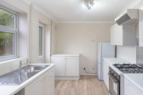 2 bedroom semi-detached bungalow for sale, Blackhall Road, Cambridge, CB4