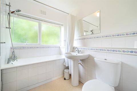 2 bedroom apartment for sale, Fairby Road, Lee