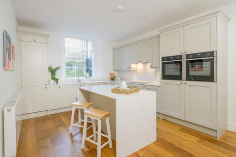 undefined, 11 Charlotte Street, Bath, Somerset, BA1