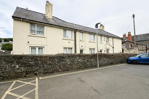 2 bedroom flat for sale, Queens Road, Aberystwyth SY23