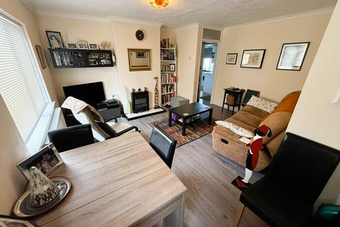 2 bedroom flat for sale, Queens Road, Aberystwyth SY23
