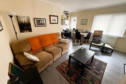 2 bedroom flat for sale, Queens Road, Aberystwyth SY23