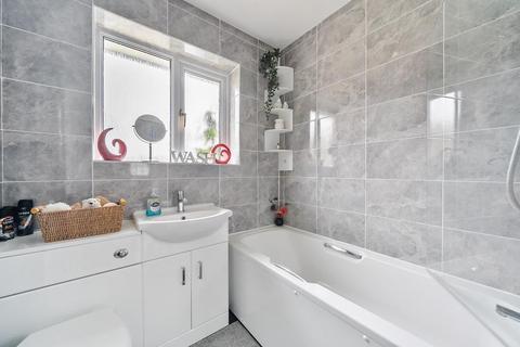 25 Croft Way, Woodcote, Reading, RG8 0RS