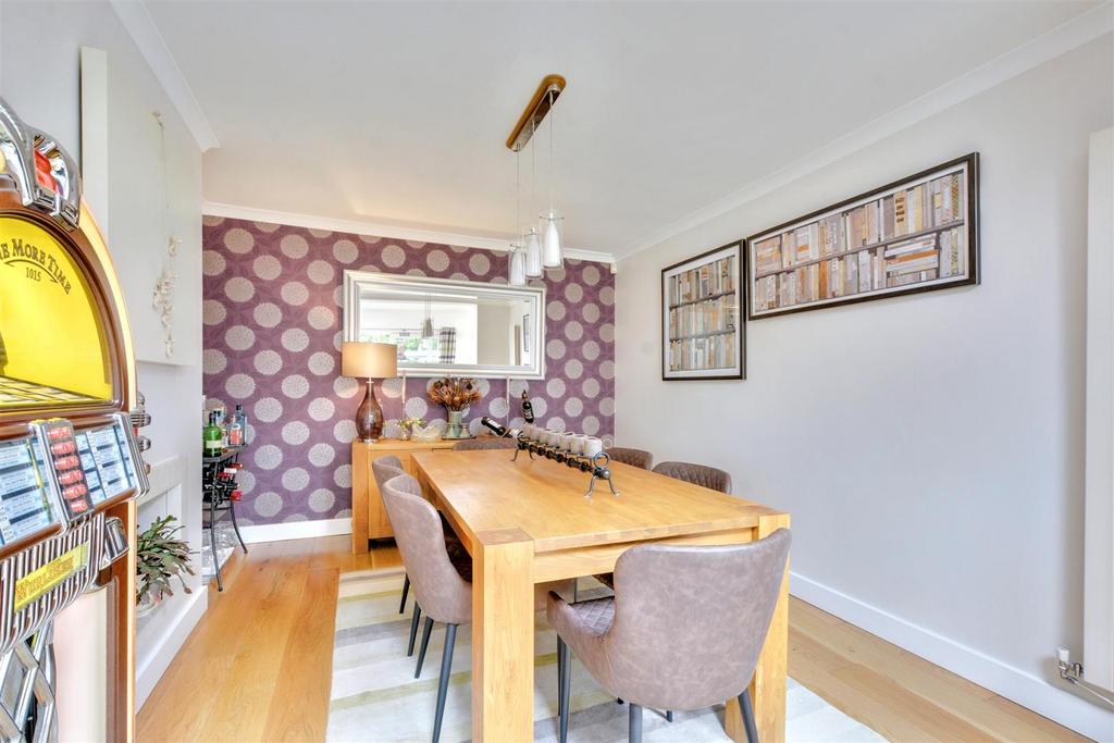 Dining Room 2.jpeg