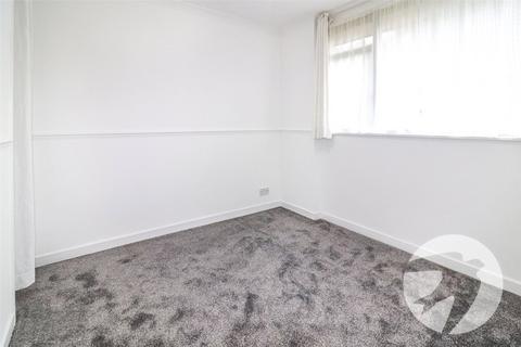 46 Ranworth Close, Erith, DA8 3AD