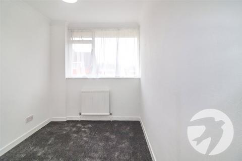 46 Ranworth Close, Erith, DA8 3AD