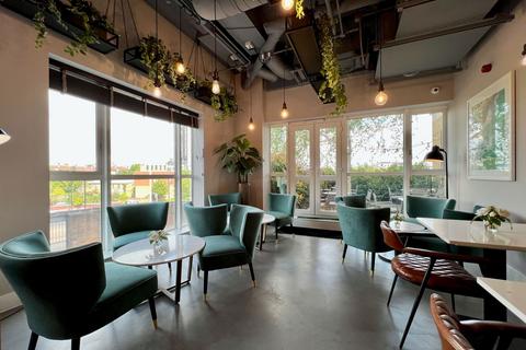 2 bedroom apartment to rent, Westferry Circus, London E14