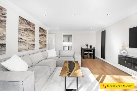 2 bedroom apartment for sale, Village Road, Enfield