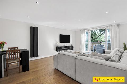 2 bedroom apartment for sale, Village Road, Enfield