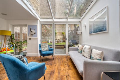 undefined, Frederick Street, London, WC1X
