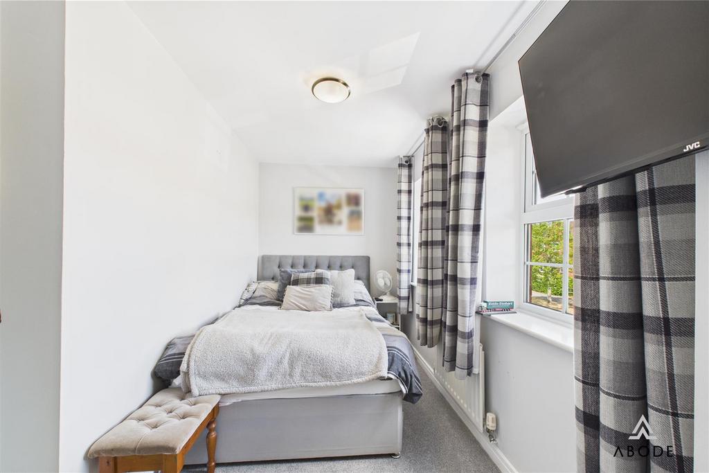 CAM02696 G0-PR0616-STILL007.jpg