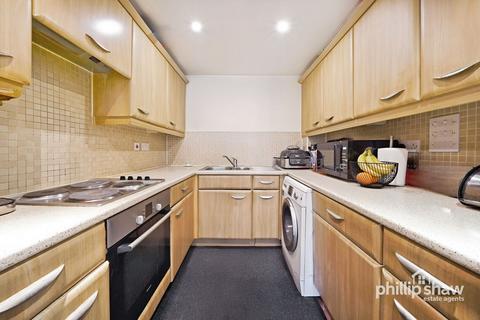 2 bedroom flat for sale, Scott Road, Edgware, HA8