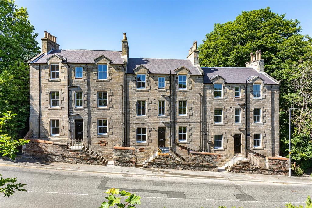 74 Kirkbrae Galashiels 01.JPG