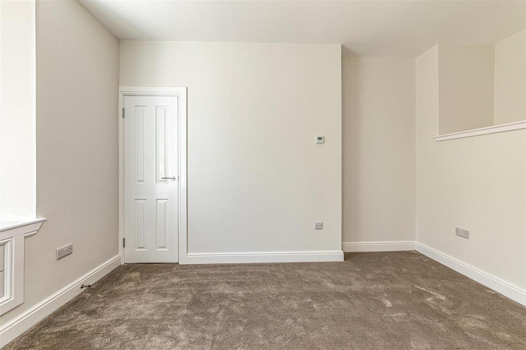 74 Kirkbrae Galashiels 12.JPG