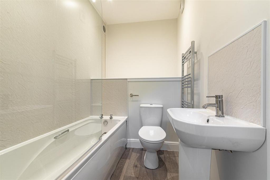 74 Kirkbrae Galashiels 13.JPG