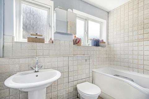 8 Harborne Road, Tackley, Kidlington, OX5 3BL
