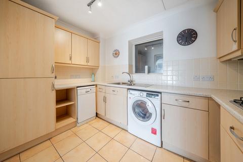 2 bedroom apartment for sale, John Mills Court, Denham Garden Village, Denham, Buckinghamshire, UB9