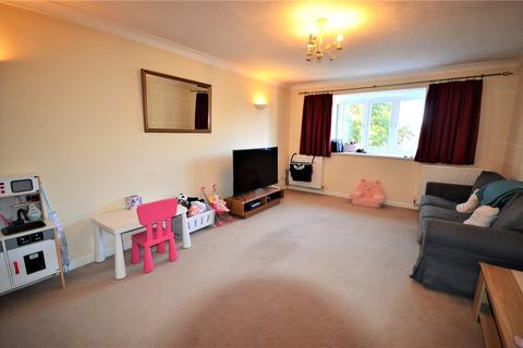 2 bedroom maisonette for sale, Fairholme Gardens, Farnham, Surrey, GU9
