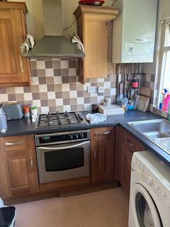 18 Radley Road, London, N17 6RL