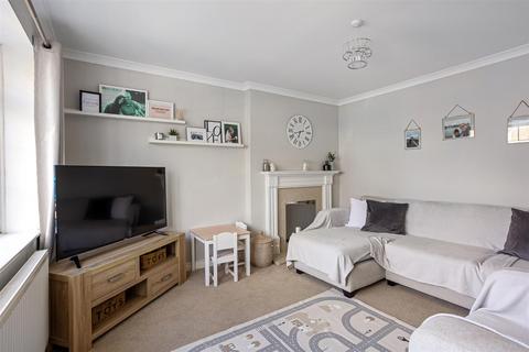 18 Springfield Garth, Norton, Malton, YO17 9EL