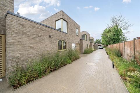 2 bedroom house for sale, Brook Mews, London, N13