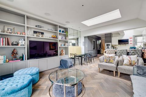3 bedroom flat for sale, Hurlingham Road, Fulham, London