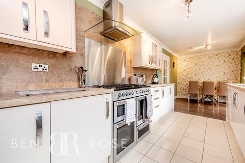 9 Cottage Fields, Chorley, PR7 3QE