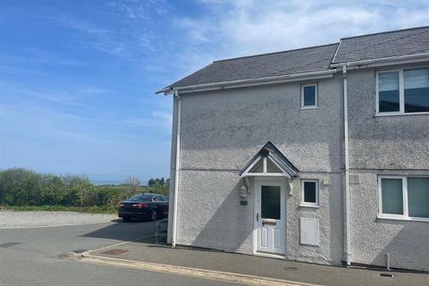 undefined, Y Bont, Pentraeth