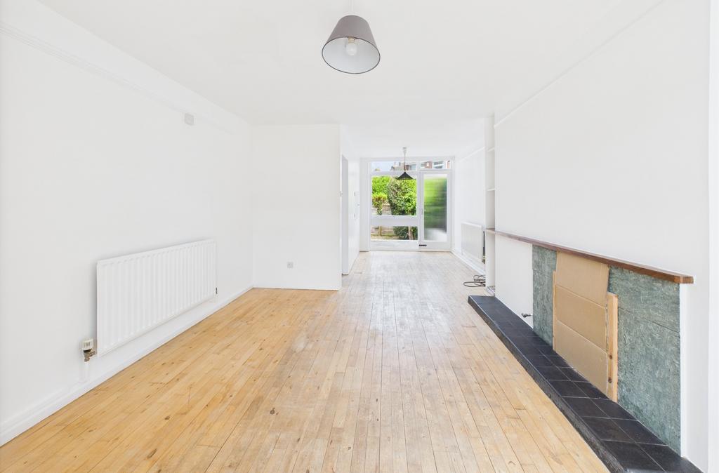 Cam02545 g0 pr0409 still005