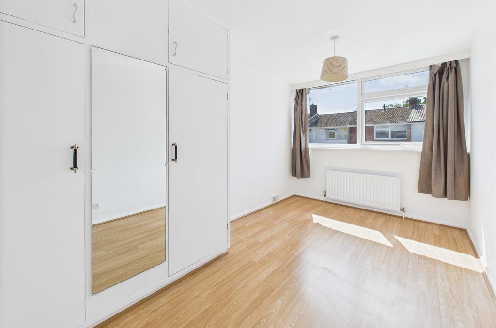 Cam02545 g0 pr0409 still025