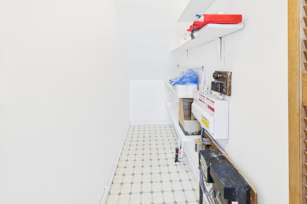 Cam02545 g0 pr0409 still011