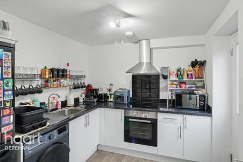 2 bedroom semi-detached house for sale, Market Place, Dereham