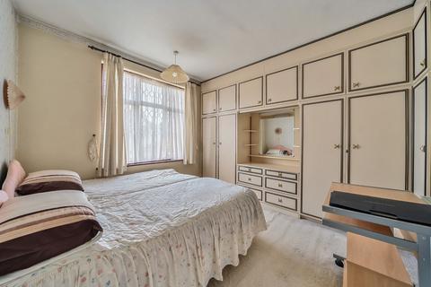 4 bedroom detached house for sale, Lowick Road, Harrow, Middlesex