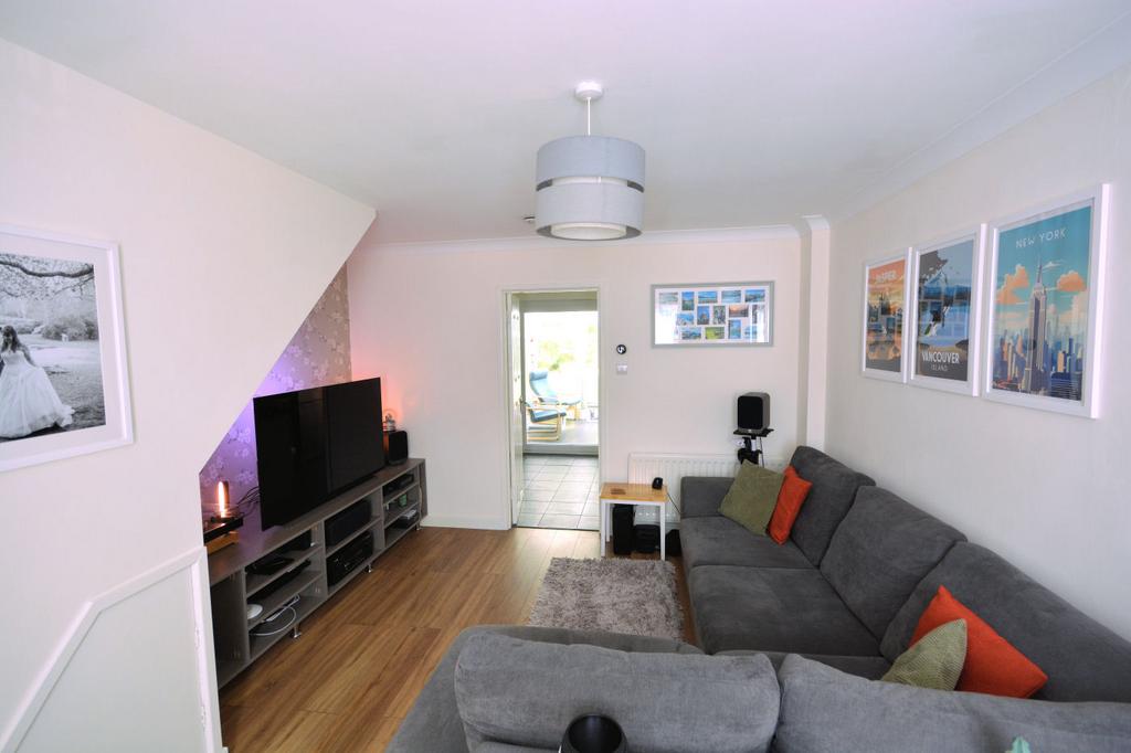 Sitting/dining room