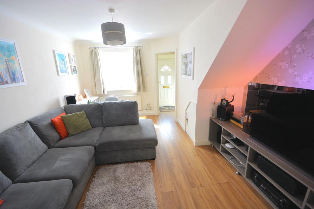 Sitting/dining room