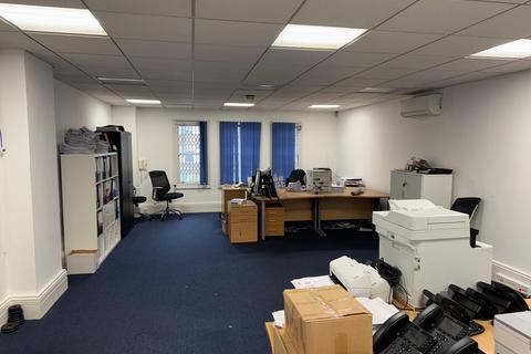 Office to rent, 1-5 Clements Ln Ilford IG1 2QY